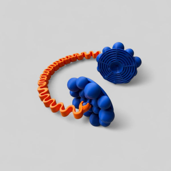 EARPHONES - orangething